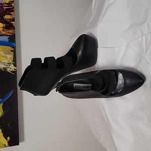 STEVE MADDENBASH HIGH HEEL SHOES SIZE 7.5M NWOT